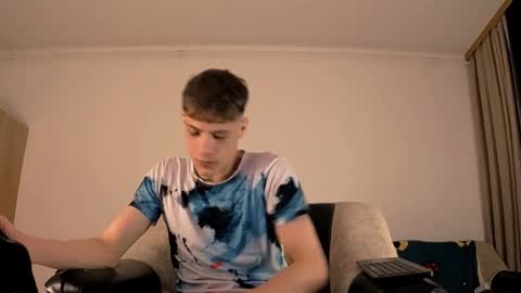 just_alexx12 online show from March 1, 2025, 4:47 am