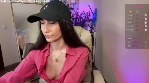 Jessica  I will be here on Tuesday November 26th online show from March 5, 2025, 9:38 am