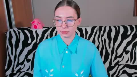 Nika and Mark online show from February 26, 2025, 6:00 pm