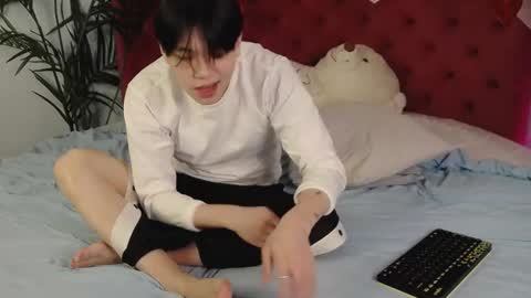 just_gay_ online show from February 15, 2025, 2:00 pm