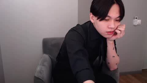 just_gay_ online show from February 21, 2025, 5:24 am