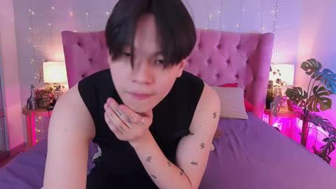 just_gay_ online show from March 8, 2025, 1:14 pm