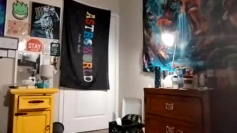 Snapshot of just_myself101 chatting on February 19, 2026, 7:15 am just_myself101 online show from February 19, 2026, 7:15 am