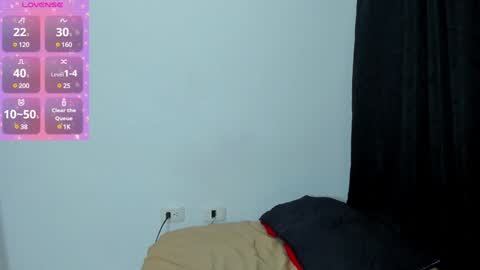 Snapshot of just_soffy chatting on December 10, 2024, 11:51 pm Soffy online show from December 10, 2024, 11:51 pm