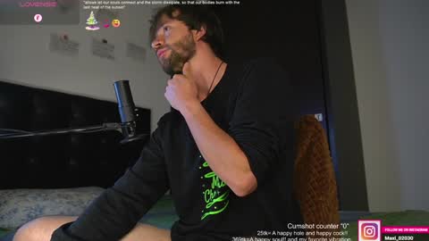 Snapshot of just_your_dreamboy chatting on January 22, 2025, 11:53 pm Maxi online show from January 22, 2025, 11:53 pm