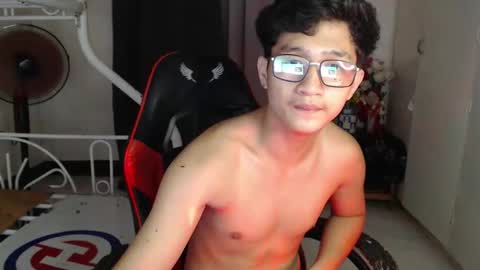 Snapshot of justcallme_cyril chatting on January 18, 2026, 8:45 pm Cyril online show from January 18, 2026, 8:45 pm