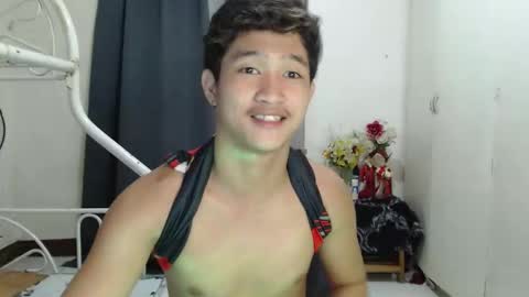 Snapshot of justcallme_cyril chatting on March 21, 2026, 9:18 pm Cyril online show from March 21, 2026, 9:18 pm