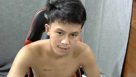 Snapshot of justcallme_james chatting on May 11, 2026, 4:29 am James online show from May 11, 2026, 4:29 am