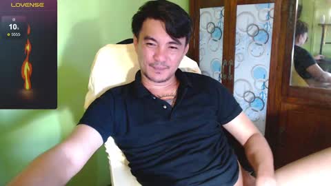 Snapshot of justcallmekarl chatting on February 1, 2025, 6:21 am Karl online show from February 1, 2025, 6:21 am