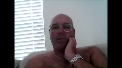 justcallmemarcus online show from December 17, 2025, 6:36 pm