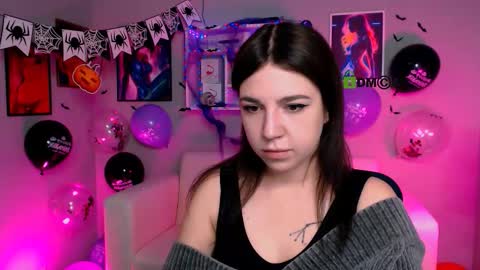 justcamila online show from October 21, 2025, 11:44 am