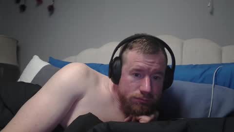 justformeandmyself1234 online show from February 16, 2025, 11:38 am