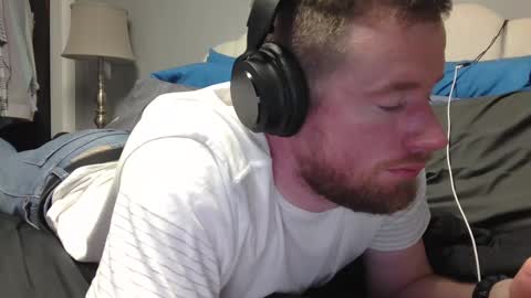 justformeandmyself1234 online show from February 25, 2025, 7:31 am