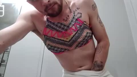 justforyoummm online show from March 7, 2026, 2:41 am