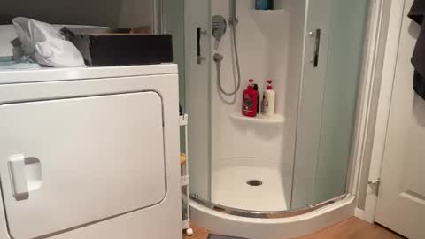 justin online show from January 15, 2026, 2:49 am