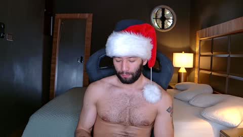 Justin online show from December 15, 2024, 1:43 pm