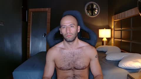 Justin online show from February 7, 2025, 9:48 pm