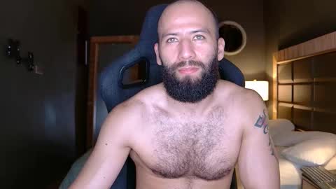 Justin online show from November 6, 2025, 11:37 pm