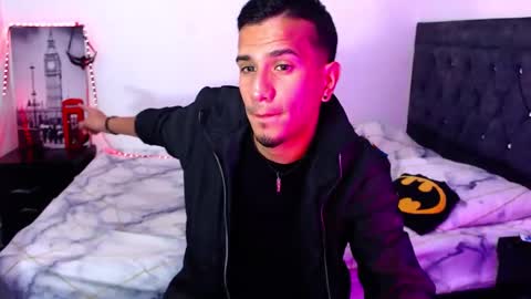 JUSTIN online show from September 20, 2025, 4:30 pm