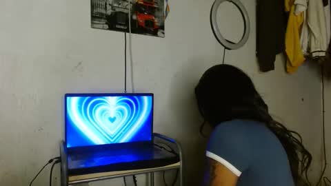 Snapshot of justin_thomas1 chatting on November 18, 2025, 8:30 am Valentina Montiel online show from November 18, 2025, 8:30 am