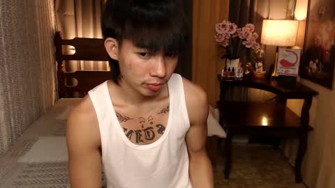 Snapshot of justine_hunk chatting on December 5, 2024, 12:44 pm justine_hunk online show from December 5, 2024, 12:44 pm