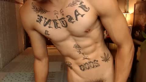 Snapshot of justine_hunk chatting on December 20, 2024, 1:58 am justine_hunk online show from December 20, 2024, 1:58 am