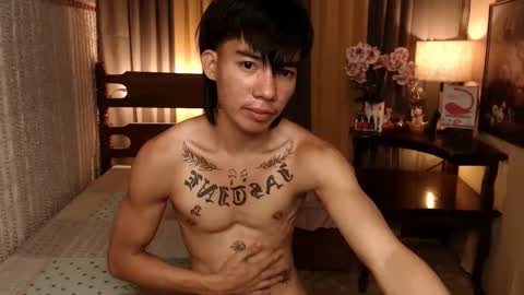 Snapshot of justine_hunk chatting on January 3, 2025, 1:05 am justine_hunk online show from January 3, 2025, 1:05 am