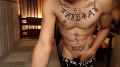 Snapshot of justine_hunk chatting on January 17, 2025, 10:01 pm justine_hunk online show from January 17, 2025, 10:01 pm