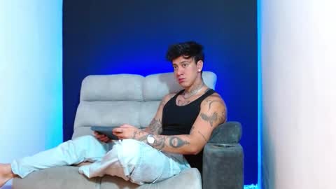 justinfuller_31 online show from December 21, 2025, 3:30 pm