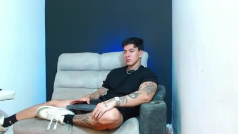Snapshot of justinfuller_31 chatting on July 7, 2026, 1:08 am justinfuller_31 online show from July 7, 2026, 1:08 am