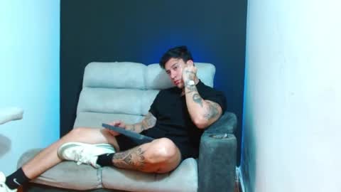 Snapshot of justinfuller_31 chatting on July 10, 2026, 5:34 am justinfuller_31 online show from July 10, 2026, 5:34 am
