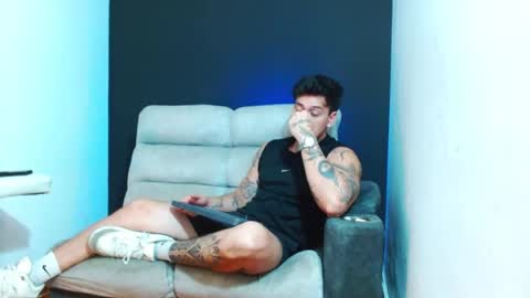 Snapshot of justinfuller_31 chatting on July 14, 2026, 9:20 pm justinfuller_31 online show from July 14, 2026, 9:20 pm