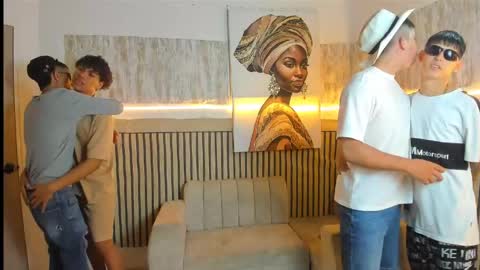 justingtime21 online show from April 15, 2026, 5:47 am