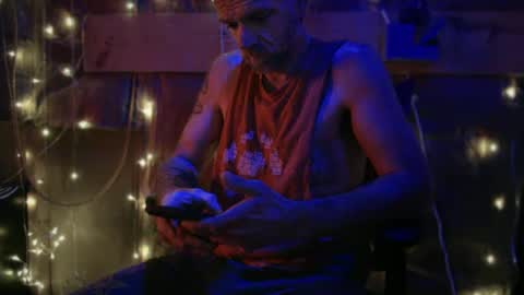 justinmoore1987 online show from January 22, 2025, 11:45 am