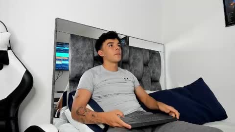 justinmorre online show from March 5, 2025, 7:38 pm