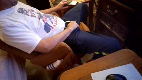 JustinNorthwood online show from October 7, 2025, 4:42 am