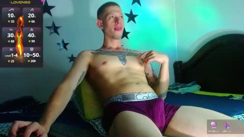 Justinsc online show from December 6, 2024, 10:52 pm