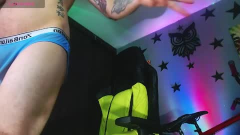 Justinsc online show from April 1, 2026, 12:00 am