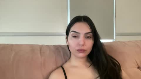 Jess online show from December 11, 2024, 8:07 pm