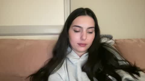 Jess online show from December 31, 2024, 5:44 am