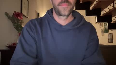 justmeandyou00 online show from December 21, 2025, 7:43 pm