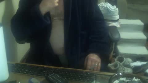 justmeohio online show from November 3, 2025, 2:35 am