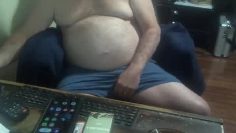 justmeohio online show from January 6, 2026, 2:26 am