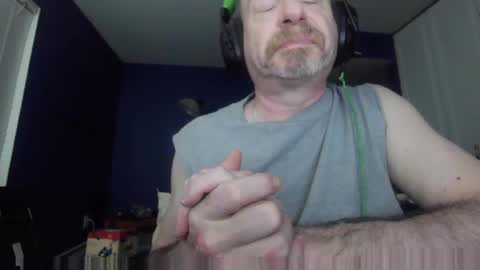 Snapshot of justmetool chatting on March 7, 2025, 11:18 am Tool online show from March 7, 2025, 11:18 am