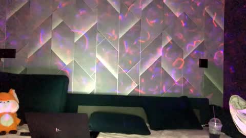 Lina online show from October 1, 2025, 7:42 pm