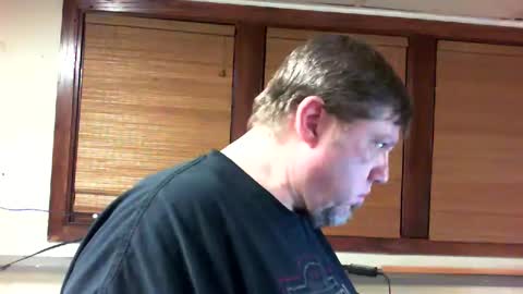 justsetfree online show from February 7, 2025, 6:24 am