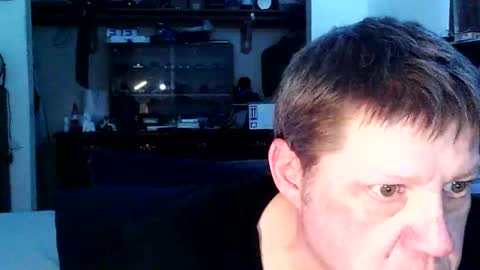 justsetfree online show from December 23, 2025, 8:23 am