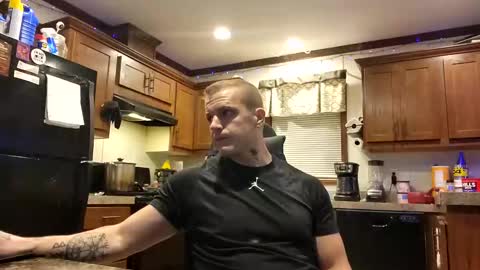 justus0624 online show from October 28, 2025, 3:21 am