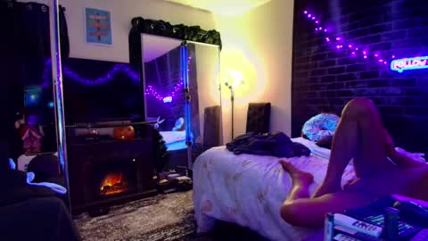 Snapshot of justwannalookgood4ya chatting on December 10, 2024, 9:55 am Eetantungfuk Mias online show from December 10, 2024, 9:55 am