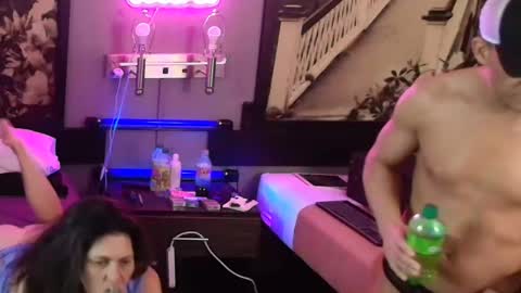 Snapshot of justwannalookgood4ya chatting on January 13, 2025, 5:55 am Eetantungfuk Mias online show from January 13, 2025, 5:55 am